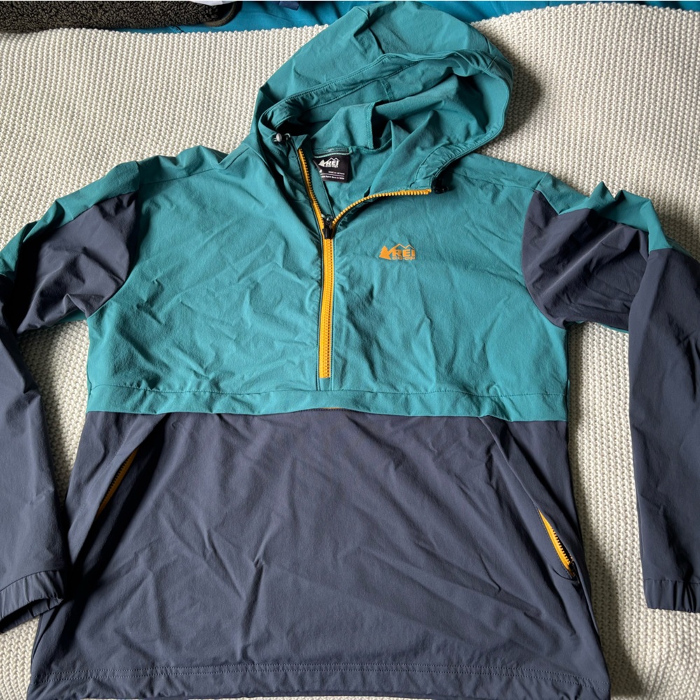 REI pullover rain jacket